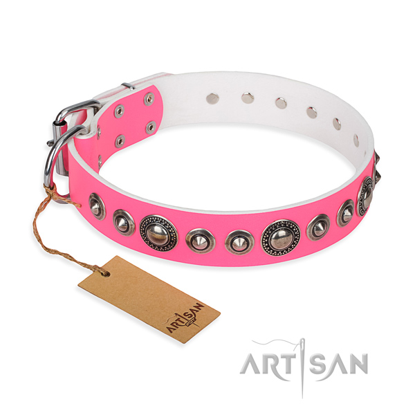 Full grain leather dog collar made of flexible material with durable D-ring