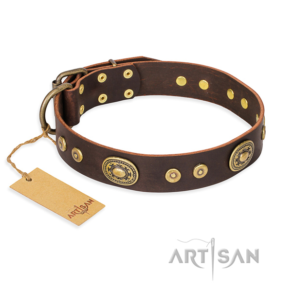 Leather dog collar made of best quality material with reliable buckle