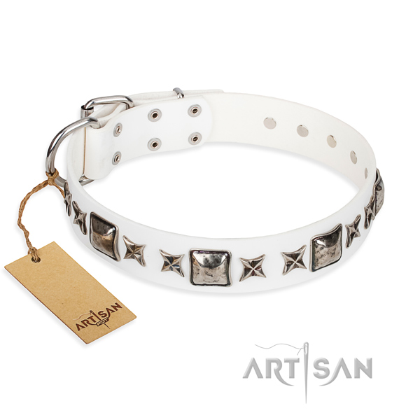 Easy wearing dog collar of strong genuine leather with adornments